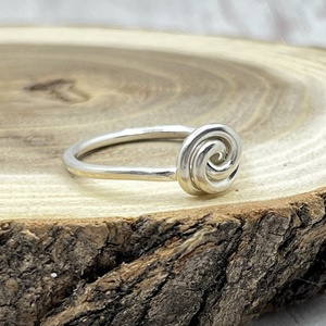 Rózsa ezüst gyűrű  - ékszer - gyűrű - szoliter gyűrű - Meska.hu Rózsa ezüst gyűrű  - ékszer - gyűrű - szoliter gyűrű - Meska.hu