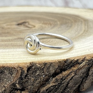 Rózsa ezüst gyűrű  - ékszer - gyűrű - szoliter gyűrű - Meska.hu Rózsa ezüst gyűrű  - ékszer - gyűrű - szoliter gyűrű - Meska.hu