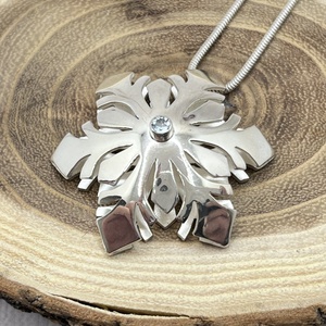 Hópehely ezüst nyaklánc topázzal - Meska.hu