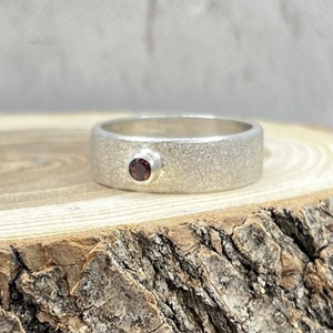 Gránát ezüst gyűrű  - Meska.hu