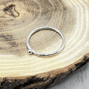 Pöttyös ezüst gyűrű  - ékszer - gyűrű - statement gyűrű - Meska.hu