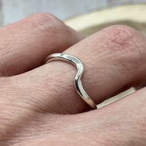 Hullám ezüst gyűrű (2) - ékszer - gyűrű - fonódó gyűrű - Meska.hu