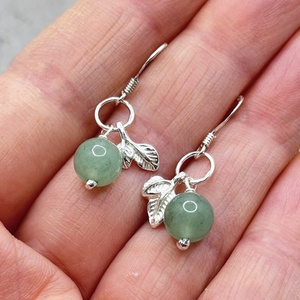 Aventurin ezüst fülbevaló levélkével - ékszer - fülbevaló - lógó fülbevaló - Meska.hu