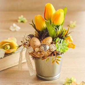 Húsvéti kaspó tulipánnal - otthon & életmód - dekoráció - asztal és polc dekoráció - asztaldísz - Meska.hu