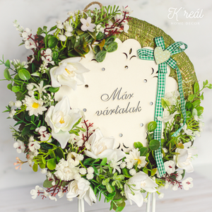 Üdezöld tavaszi virágos kopogtató - ajtódísz - Meska.hu