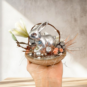 Húsvéti nyuszis asztaldísz, Otthon & Életmód, Dekoráció, Asztal és polc dekoráció, Asztaldísz, Virágkötés, MESKA