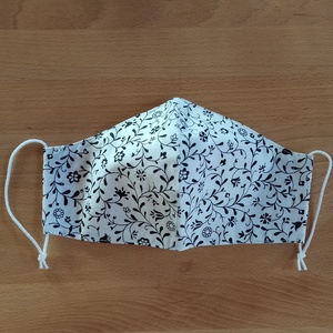 Akció! Textil szájmaszk - fehér alapon fekete virágmintás 1, - női és tini méretben  - női - női - Meska.hu