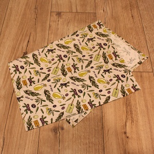 Konyharuha - olivás - Meska.hu