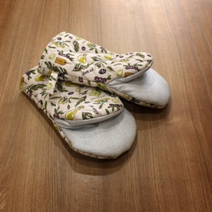 Edényfogó kesztyű teflonnal - olivás - Meska.hu