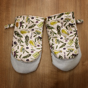 Edényfogó kesztyű teflonnal - olivás - otthon & életmód - konyhafelszerelés, tálalás - konyhai textil - edényfogó & edényfedő - Meska.hu