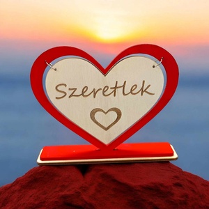 Gravírozott szív - Szeretlek felirattal - otthon & életmód - dekoráció - asztal és polc dekoráció - asztaldísz - Meska.hu