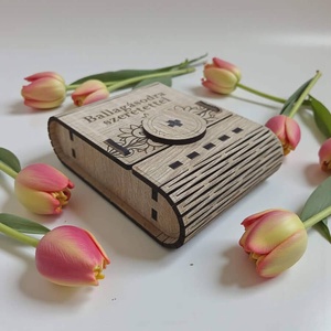 Fa pénztartó doboz ballagásra - otthon & életmód - papír, írószer - ajándékozás kellékei - pénzátadó doboz - Meska.hu