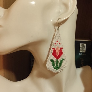 Kalocsai tulipán fülbevaló  - ékszer - fülbevaló - lógó fülbevaló - Meska.hu