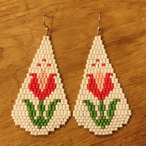 Kalocsai tulipán fülbevaló  - ékszer - fülbevaló - lógó fülbevaló - Meska.hu