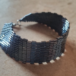 Hematit karkötő  - Meska.hu