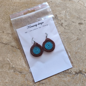 Horgolt türkiz-barna korong fülbevaló  - ékszer - fülbevaló - lógó fülbevaló - Meska.hu