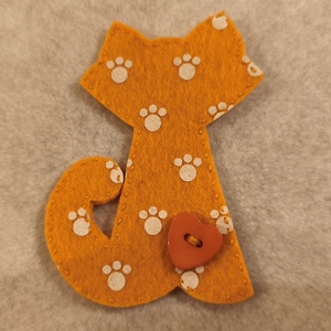 Cica kitűző (62), Ékszer, Kitűző és Bross, Varrás, MESKA