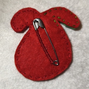 Trikolor kutyus kitűző (65) - ékszer - kitűző és bross - Meska.hu