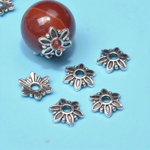 Gyöngykupak ezüst 7,2 mm, Kellékek & szerszámok, Gyöngyfűzés kellékek, Gyöngykupak, Ékszerkészítés, MESKA