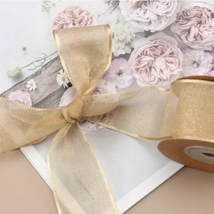 Szegett szélű organza 4 cm - arany, , Mindenmás, MESKA