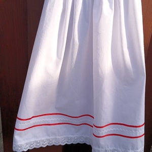 Néptáncos pendely - Meska.hu