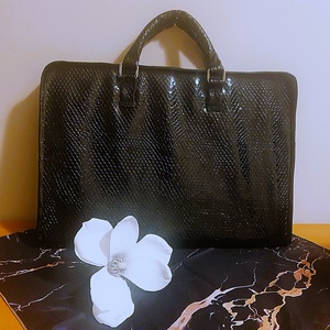 Fekete lakkbőr női  laptop táska , Táska & Tok, Laptoptáska, laptop hátizsák, Varrás, MESKA