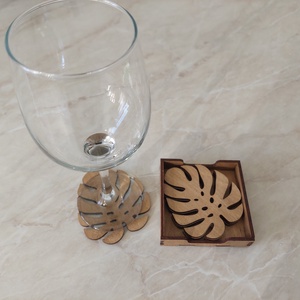 Monstera poháralátét - otthon & életmód - konyhafelszerelés, tálalás - tálalás - tányér- és poháralátét - Meska.hu