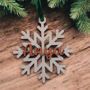 Egyedi hópehely formájú karácsonyfadísz - Meska.hu