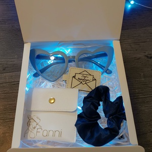 Koszorúslány/tanú felkérő box - esküvő - meghívó & kártya - koszorúslány felkérő - Meska.hu