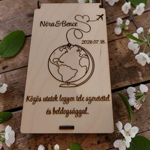 Esküvői pénzátadó doboz � egyedi gravírozással - esküvő - emlék & ajándék - nászajándék - esküvői pénzátadó boríték, kártya - Meska.hu