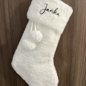 Fehér plüss mikulás zokni - névre szóló, feliratozott, neves - karácsony - mikulás - mikulás zsák - Meska.hu