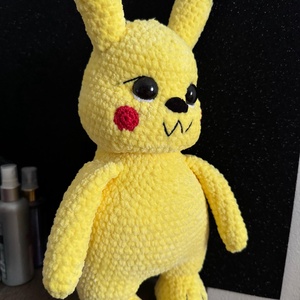 Pikachu  Pokémon Figura - játék & sport - plüssállat & játékfigura - plüss mesefigurák - Meska.hu