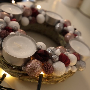 Kézműves Adventi koszorú, Karácsony, Adventi díszek, Adventi koszorú, , Egyedileg készült ragasztott technikával. Debrecenben és Egerben személyesen is átvehető annak érde..., MESKA