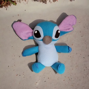Stitch plüssfigura , Játék & Sport, Plüssállat & Játékfigura, Kutya, Varrás, MESKA