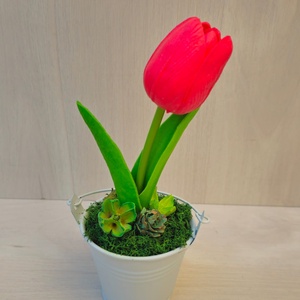 Tulipán fém vödörben - Meska.hu