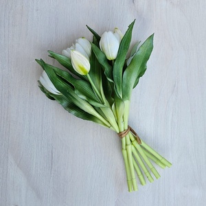 7 szálas élethű tulipán csokor - Meska.hu