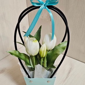 Tulipán erős papír kosárban, Otthon & Életmód, Dekoráció, Asztal és polc dekoráció, Asztaldísz, Virágkötés, MESKA