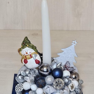 Gyerytás adventi dekor, Karácsony, Karácsonyi lakásdekoráció, Karácsonyi ajtódíszek, Virágkötés, MESKA