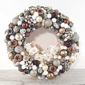 Ajtódísz, Karácsony, Karácsonyi lakásdekoráció, Karácsonyi ajtódíszek, Virágkötés, MESKA