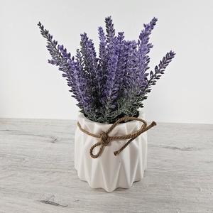 Levendula kerámia kaspóban - Meska.hu