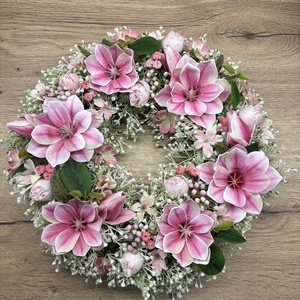 Magnóliás koszorú - otthon & életmód - dekoráció - ajtó- és ablak dekoráció - ajtódísz & kopogtató - Meska.hu