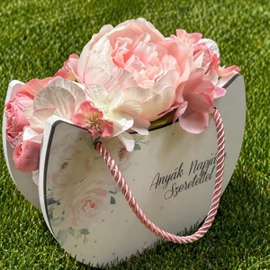 Anyák napi virágbox - otthon & életmód - virágdekoráció - virágok - virágbox - Meska.hu