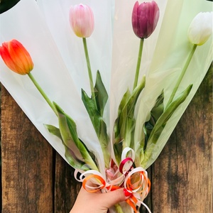Ballagásra, pedagógusnapra real touch tulipán és gerbera - otthon & életmód - dekoráció - virágdísz és tartó - virágbox, virágdoboz - Meska.hu