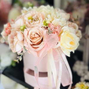 Ballagásra és diplomaosztóra virág, box - otthon & életmód - papír, írószer - ajándékozás kellékei - pénzátadó doboz - Meska.hu