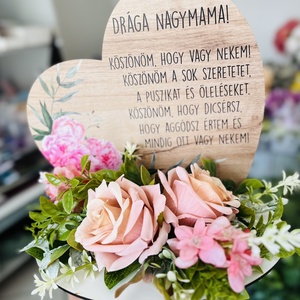 Anyák napi kegyeleti megemlékezés - Meska.hu