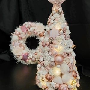 Egyedi karácsonyi rózsaszín-fehér asztali dísz LED világítással - Meska.hu