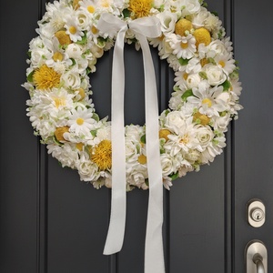 Margarétás tavaszi kopogtató - otthon & életmód - dekoráció - ajtó- és ablak dekoráció - ajtódísz & kopogtató - Meska.hu