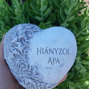 Mindenszentek halottaknapi beton  szív  - otthon & életmód - vallás - temetkezési tárgy - Meska.hu