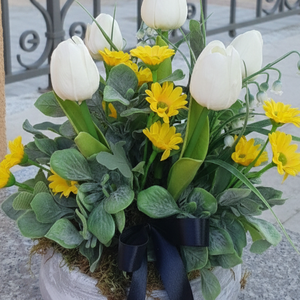 Nehezített tavaszi Sírdísz, Otthon & Életmód, Vallás, Temetkezési tárgy, Sírcsokor, virág dekoráció, Mindenmás, MESKA