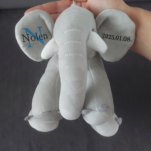 Egyedi névre szóló plüss, plüss emlékőr, Játék & Sport, Plüssállat & Játékfigura, Elefánt, Fotó, grafika, rajz, illusztráció, MESKA